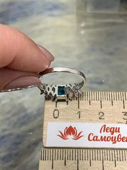 *Кольцо  р.19 Голубой Турмалин синт арт. К1743Ю/Ag-610/95-363 вес 2,47 г - фото 239943