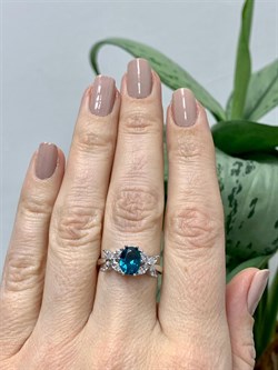 *Кольцо р.17,5 Голубой Турмалин Параиба синт арт. К1742Ю/Ag-610/95-645 вес 2,54 г - фото 239973