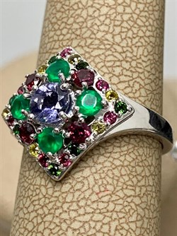 *Кольцо р.17,5 Орхидея Микс Зеленый Агат Иолит Родолит Турмалин арт. К1325Ю/Ag-607/37-078 вес 3,16 г - фото 240059