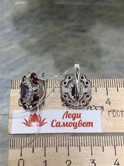 *Серьги Орхидея Микс Иолит Родолит арт. С1618Ю/Ag-617/39-796 вес 4,84 г - фото 240433 *Серьги Орхидея Микс Иолит Родолит арт. С1618Ю/Ag-617/39-796 вес 4,84 г - фото 240433