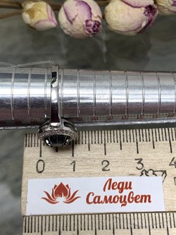 *Кольцо р.18,5 Орхидея Иолит Африка арт. К1624Ю/Ag-617/13/14-935 вес 2,58 г - фото 240945 *Кольцо р.18,5 Орхидея Иолит Африка арт. К1624Ю/Ag-617/13/14-935 вес 2,58 г - фото 240945