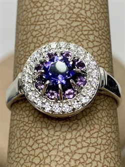 *Кольцо р.17,5 Орхидея Иолит Африка арт. К1624Ю/Ag-617/13/14-337 вес 2,58 г - фото 240954 *Кольцо р.17,5 Орхидея Иолит Африка арт. К1624Ю/Ag-617/13/14-337 вес 2,58 г - фото 240954