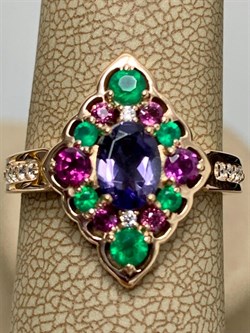 *Кольцо р.18,5 Микс Зеленый Агат Иолит Родолит арт. К1625Ю/Ag-617/31ПОЗ-072 вес 3,71 г - фото 240968 *Кольцо р.18,5 Микс Зеленый Агат Иолит Родолит арт. К1625Ю/Ag-617/31ПОЗ-072 вес 3,71 г - фото 240968