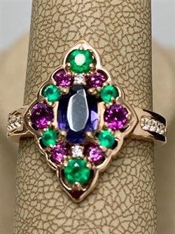 *Кольцо р.18 Микс Агат Иолит Родолит арт. К1625Ю/Ag-617/31ПОЗ-168 вес 3,65 г - фото 240988 *Кольцо р.18 Микс Агат Иолит Родолит арт. К1625Ю/Ag-617/31ПОЗ-168 вес 3,65 г - фото 240988