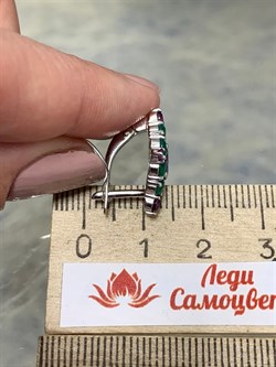 *Серьги Орхидея Микс Зеленый Агат Иолит Родолит арт. С1626Ю/Ag-607/31-692 вес 3,56 г - фото 241128 *Серьги Орхидея Микс Зеленый Агат Иолит Родолит арт. С1626Ю/Ag-607/31-692 вес 3,56 г - фото 241128