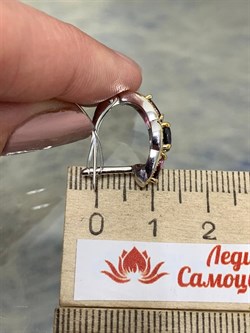 *Серьги Микс Иолит Родолит арт. С1616Ю/Ag-617/39ПОЗ-937 вес 3,56 г - фото 241156 *Серьги Микс Иолит Родолит арт. С1616Ю/Ag-617/39ПОЗ-937 вес 3,56 г - фото 241156