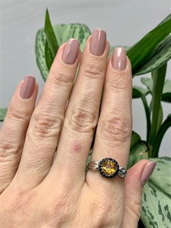 *Кольцо р.18 Микс Цитрин Черная Шпинель арт. К1267/Ag-607/31-819 вес 2,14 г - фото 241454