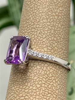 *Кольцо р.19 Аметист Урал арт. К1270/Ag-617/14-528 вес 2,24 г - фото 242125