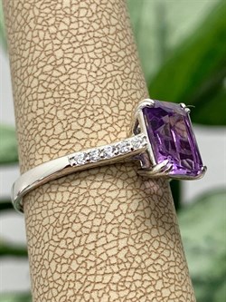 *Кольцо р.18,5 Аметист Урал арт. К1270/Ag-617/14-986 вес  2,08 г - фото 242138