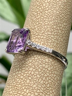 *Кольцо р.18,5 Аметист Урал арт. К1270/Ag-617/14-986 вес  2,08 г - фото 242139