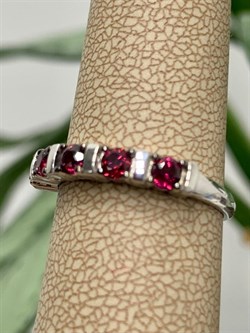 *Кольцо р.18,5 Родолит Мозамбик арт. К0993Ю-607/9-078 вес 1,38 г - фото 242778 *Кольцо р.18,5 Родолит Мозамбик арт. К0993Ю-607/9-078 вес 1,38 г - фото 242778