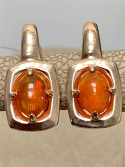 *Серьги Опал Огненный арт. С1139Ю/Ag-607/53ПОЗ-042 вес 3,17 г - фото 244000