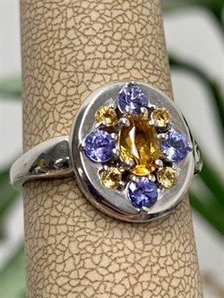 *Кольцо р.18 Орхидея Микс Танзанит Цитрин арт. К1223Ю/Ag-607/8/12-277 вес 3,11 г - фото 245838