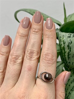 *Кольцо р.18 Шоколадный Жемчуг д.8*8,5мм арт. 1.0315.0.b-482 Вес 2,01 г - фото 246894 *Кольцо р.18 Шоколадный Жемчуг д.8*8,5мм арт. 1.0315.0.b-482 Вес 2,01 г - фото 246894