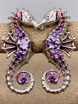 *Серьги Морские коньки Аметист Эмаль арт. 02-4755-00-203-0200-69-469 вес 5,78 г - фото 247283 *Серьги Морские коньки Аметист Эмаль арт. 02-4755-00-203-0200-69-469 вес 5,78 г - фото 247283