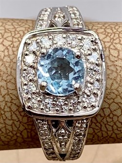 *Кольцо р.17,5 Голубой Топаз арт. R00543-714 Вес 4,85 г - фото 248315 *Кольцо р.17,5 Голубой Топаз арт. R00543-714 Вес 4,85 г - фото 248315