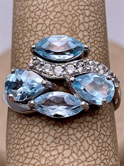 *Кольцо р.17,5 Голубой Топаз арт. R00560-143 Вес 3,65 г - фото 249032 *Кольцо р.17,5 Голубой Топаз арт. R00560-143 Вес 3,65 г - фото 249032