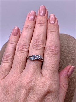 *Кольцо р.17,5 Голубой Топаз арт. R00578-356 Вес 2,77 г - фото 249041