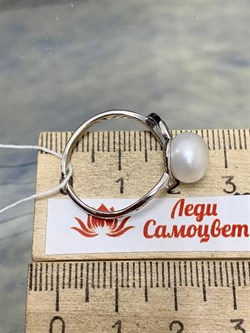 *Кольцо р.18 Белый Жемчуг д.9*9,5мм арт. 1.0351.0.b-603 Вес 2,86 г - фото 249610