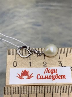 *Кулон Карабин Открывается Белый Жемчуг д.8*8,5мм арт. 3.1112.h.d-249 Вес 1,56 г - фото 250198