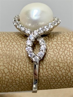 *Кольцо р.17,5 Белый Жемчуг д.9,5*10мм арт. 1.0818.0.b-268 Вес 3,45 г - фото 251102