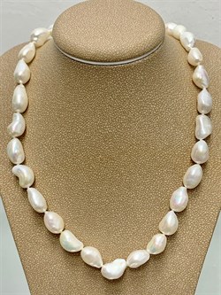 *Ожерелье р.55 д.5*8 Белый Жемчуг Барокко арт. 810800740009.055-930 - фото 253160 *Ожерелье р.55 д.5*8 Белый Жемчуг Барокко арт. 810800740009.055-930 - фото 253160