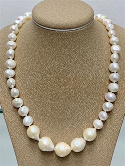 *Ожерелье р.45 д.7*8 д.11*11,5 Белый Жемчуг Барокко арт. 810800800516.045-385 - фото 253305