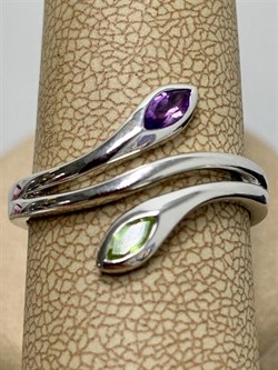 *Кольцо р.17,5 Хризолит Аметист арт. SM-R02898-X-W-SO-X-Pur-244 вес 2,84 г - фото 254477 *Кольцо р.17,5 Хризолит Аметист арт. SM-R02898-X-W-SO-X-Pur-244 вес 2,84 г - фото 254477