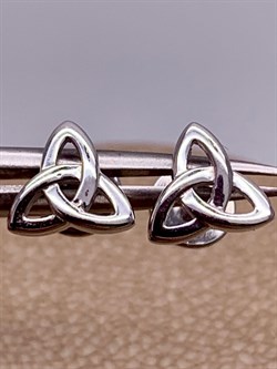 *Серьги Пусеты Триглав арт. 02-3930/0000-00-346 вес 1,21 г - фото 255969