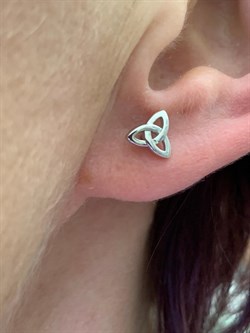 *Серьги Пусеты Триглав арт. 02-3930/0000-00-346 вес 1,21 г - фото 255970