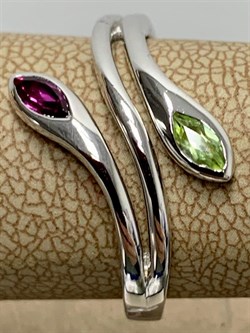 *Кольцо р.17,5 Родолит Хризолит арт. SM-R02898-X-W-SO-X-lil-289 вес 3,34 г - фото 257935 *Кольцо р.17,5 Родолит Хризолит арт. SM-R02898-X-W-SO-X-lil-289 вес 3,34 г - фото 257935