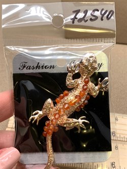 Брошь Кулон Саламандра Сердолик арт. 72540 - фото 258094 Брошь Кулон Саламандра Сердолик арт. 72540 - фото 258094