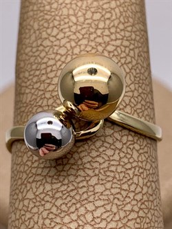 *Кольцо р.18 Шары цв Белое цв Лимонное арт. 01-5250-00-000-1121-42-282 вес 2,28 г - фото 258254