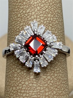 *Кольцо р.20 Гранат арт. SM-R02896-X-W-PG-X-W-494 вес 3,66 г - фото 258492 *Кольцо р.20 Гранат арт. SM-R02896-X-W-PG-X-W-494 вес 3,66 г - фото 258492