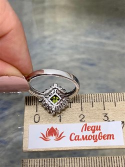 *Кольцо р.18 Хризолит арт. SM-R02896-X-W-S-X-W-448 вес 3,12 г - фото 258727 *Кольцо р.18 Хризолит арт. SM-R02896-X-W-S-X-W-448 вес 3,12 г - фото 258727