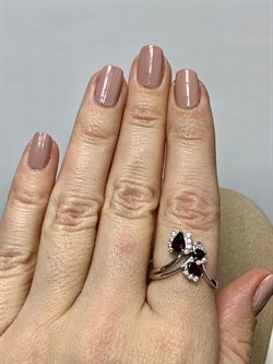 *Кольцо р.19 Гранат Пироп арт. SM-R02917-X-W-PG-X-W-557 вес 3,82 г - фото 258853