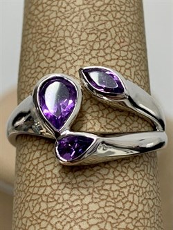 *Кольцо р.18,5 Аметист арт. SM-R02913-X-W-Pur-X-X-238 вес 3,97 г - фото 259231