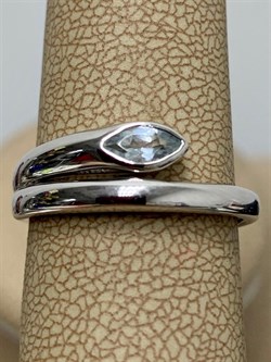 *Кольцо р.17 Голубой Топаз арт. SM-R02899-X-W-SBT-X-X-594 вес 2,56 г - фото 259602