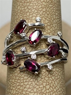 *Кольцо р.19 Родолит арт. SM-R02901-X-W-lil-X-W-848 вес 4,57 г - фото 259738