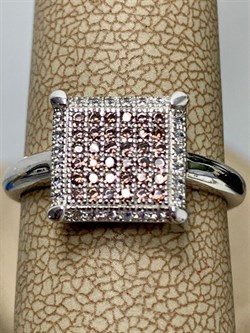 *Кольцо р.17,5 Коньячный Фианит Микро Вставки арт. SL-R63004-X-W-X-X-BR-792 вес 3,7 г - фото 262551 *Кольцо р.17,5 Коньячный Фианит Микро Вставки арт. SL-R63004-X-W-X-X-BR-792 вес 3,7 г - фото 262551