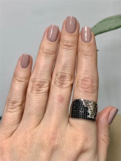 *Кольцо р.18 Черный Фианит Микро Вставки арт. CZ-R02316-X-WB-X-X-B-991 вес 5,1 г - фото 263039