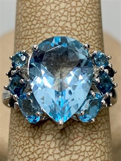 *Кольцо р.17 Голубой Топаз арт. AS-R07971-X-W-BU-X-BL-998 вес 4,4 г - фото 264494 *Кольцо р.17 Голубой Топаз арт. AS-R07971-X-W-BU-X-BL-998 вес 4,4 г - фото 264494