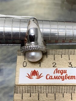 *Кольцо р.17 д.10-11 иск Белый Жемчуг арт OF-R00019-X-W-P-X-W-371 вес 8,35 г - фото 264930 *Кольцо р.17 д.10-11 иск Белый Жемчуг арт OF-R00019-X-W-P-X-W-371 вес 8,35 г - фото 264930