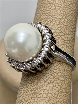 *Кольцо р.16,5 д.10*11 иск Белый Жемчуг арт. PI-R01198-X-W-PS-X-W-183 вес 5,85 г - фото 264964 *Кольцо р.16,5 д.10*11 иск Белый Жемчуг арт. PI-R01198-X-W-PS-X-W-183 вес 5,85 г - фото 264964