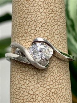 *Кольцо р.18 Белый Фианит арт. CI-R00113-X-W-W-X-X-301 вес 3,43 г - фото 265340 *Кольцо р.18 Белый Фианит арт. CI-R00113-X-W-W-X-X-301 вес 3,43 г - фото 265340