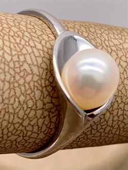 *Кольцо р.18,5 Белый Жемчуг д.6,5*7мм арт. 11500676.0.d-924 Вес 2,61 г - фото 265607 *Кольцо р.18,5 Белый Жемчуг д.6,5*7мм арт. 11500676.0.d-924 Вес 2,61 г - фото 265607