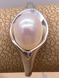 *Кольцо р.16 Белый Жемчуг д.6,5*7мм арт. 11500676.0.d-948 Вес 2,24 г - фото 265636 *Кольцо р.16 Белый Жемчуг д.6,5*7мм арт. 11500676.0.d-948 Вес 2,24 г - фото 265636