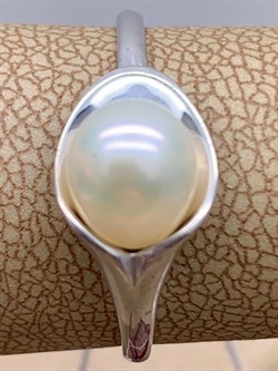 *Кольцо р.19,5 Белый Жемчуг д.6,5*7мм арт. 11500676.0.d-849 Вес 2,58 г - фото 265696