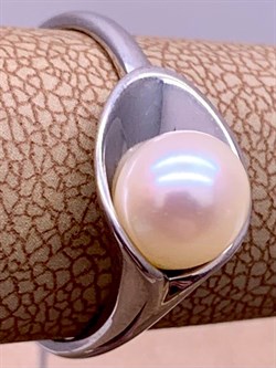 *Кольцо р.16,5 Белый Жемчуг д.6,5*7мм арт. 11500676.0.d-986 Вес 2,36 г - фото 265728 *Кольцо р.16,5 Белый Жемчуг д.6,5*7мм арт. 11500676.0.d-986 Вес 2,36 г - фото 265728