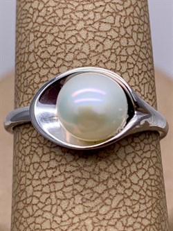 *Кольцо р.16,5 Белый Жемчуг д.6,5*7мм арт. 11500676.0.d-979 Вес 2,35 г - фото 265735 *Кольцо р.16,5 Белый Жемчуг д.6,5*7мм арт. 11500676.0.d-979 Вес 2,35 г - фото 265735